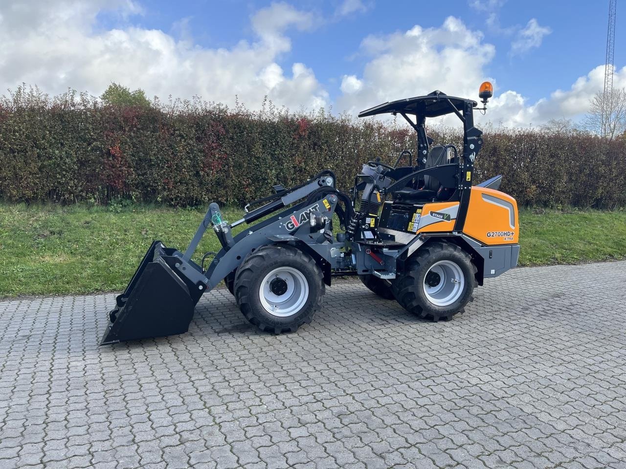Kompaktlader του τύπου GiANT G2700 X-TRA HD PLUS, Gebrauchtmaschine σε Toftlund (Φωτογραφία 4)