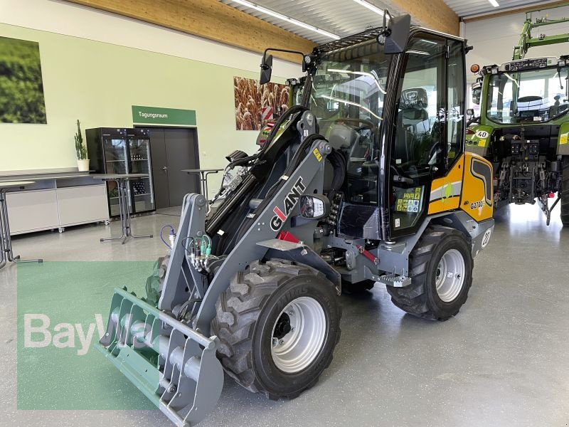 Kompaktlader des Typs GiANT G2700E "T", Gebrauchtmaschine in Bamberg