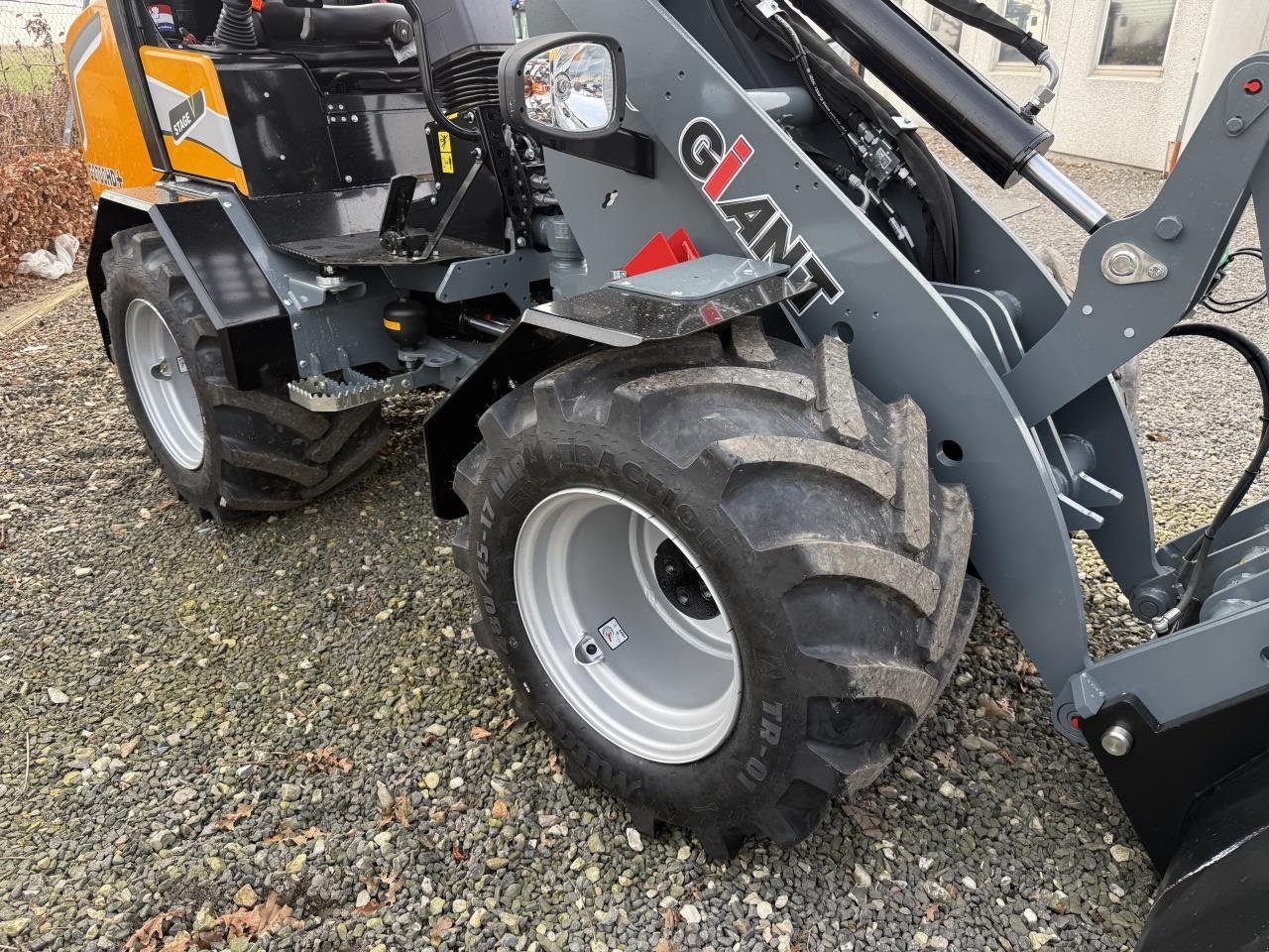 Kompaktlader za tip GiANT G2700HD PLUS, Gebrauchtmaschine u Hadsten (Slika 3)