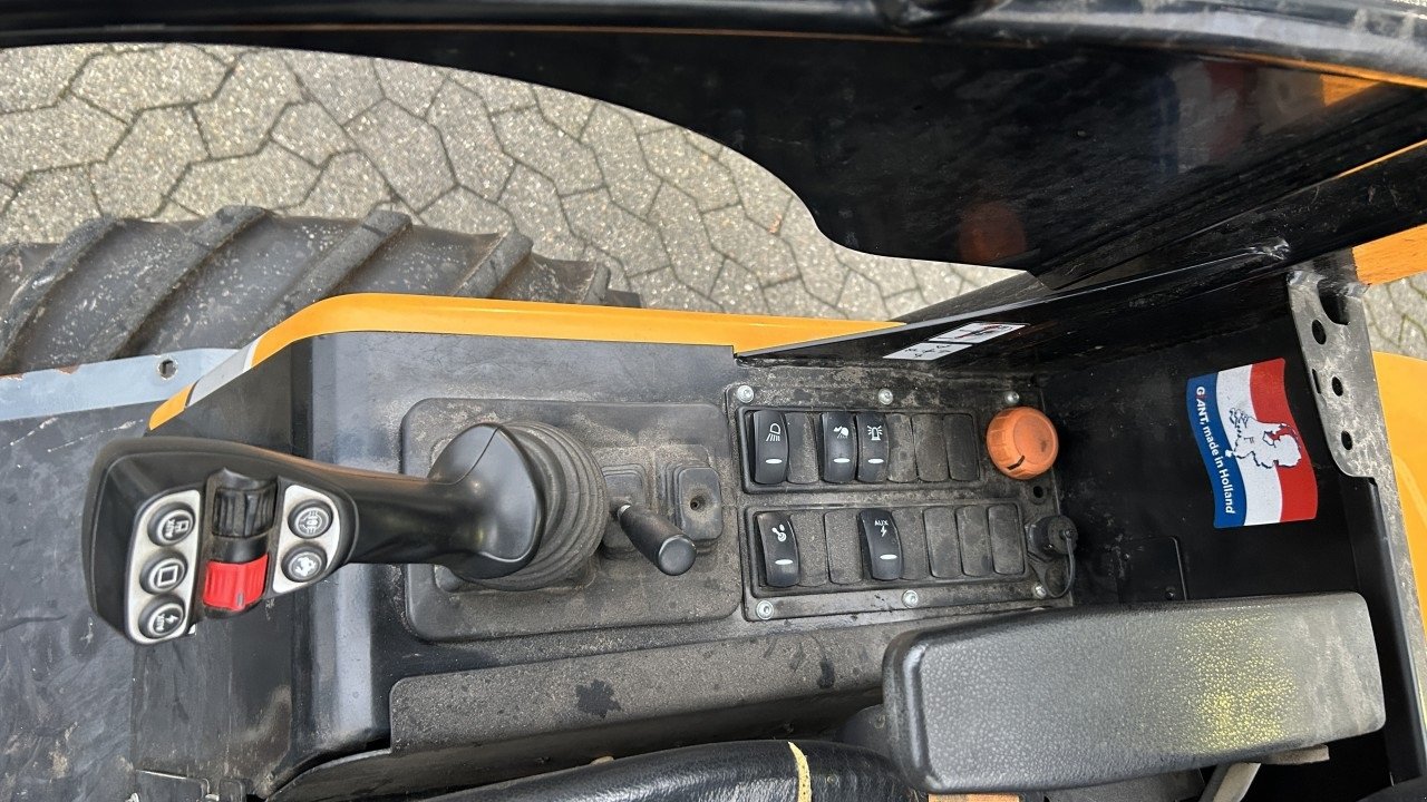 Kompaktlader of the type GiANT G2700HD PLUS, Gebrauchtmaschine in Viborg (Picture 11)