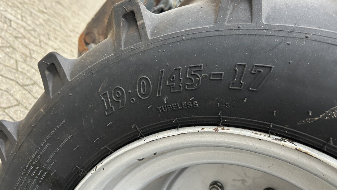 Kompaktlader of the type GiANT G2700HD PLUS, Gebrauchtmaschine in Viborg (Picture 10)