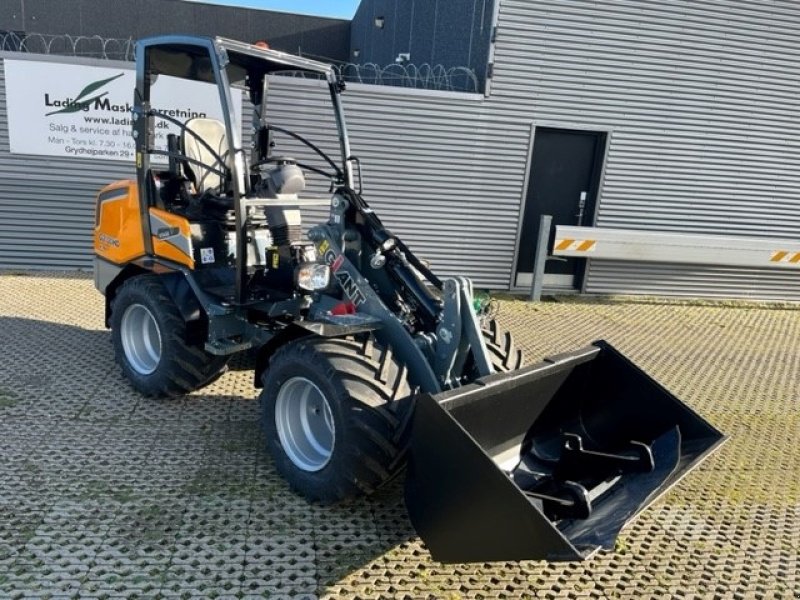 Kompaktlader des Typs GiANT G2700X-tra HD, Gebrauchtmaschine in Tilst (Bild 1)