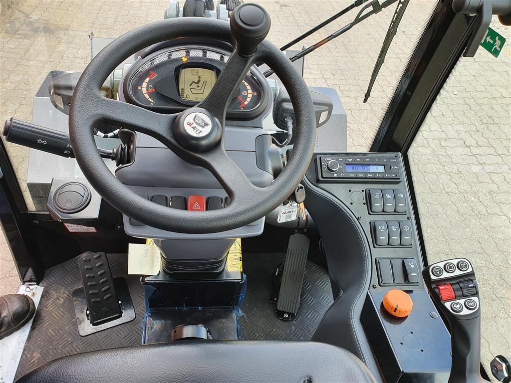 Kompaktlader of the type GiANT G2700XHDPlus Kabine, Gebrauchtmaschine in Ribe (Picture 4)