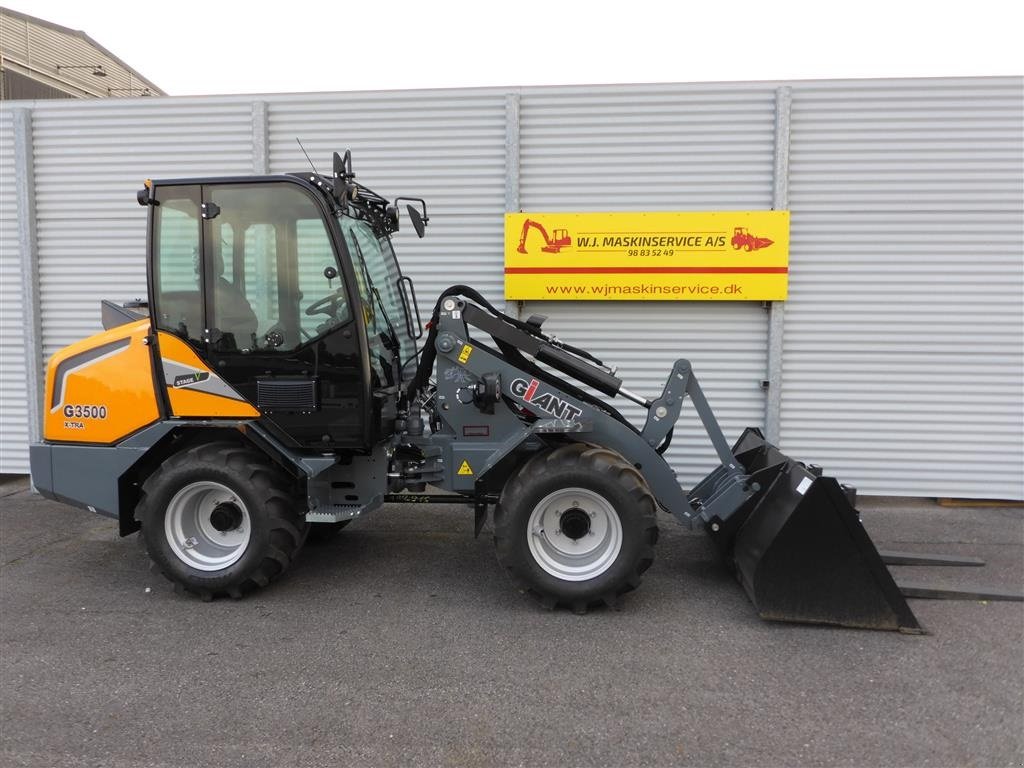 Kompaktlader tip GiANT G3500 fabiksny  til omg levering, Gebrauchtmaschine in Nørresundby (Poză 2)