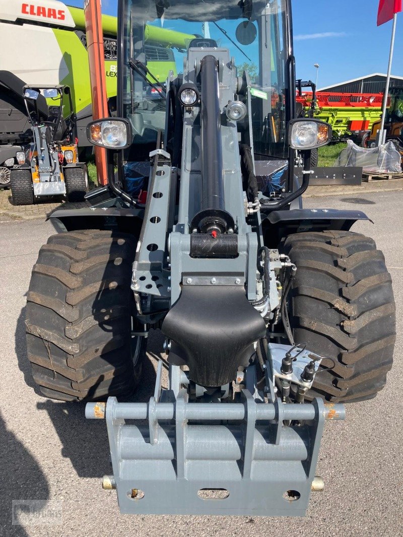 Kompaktlader of the type GiANT G5000 Tele, Neumaschine in Karstädt (Picture 10)