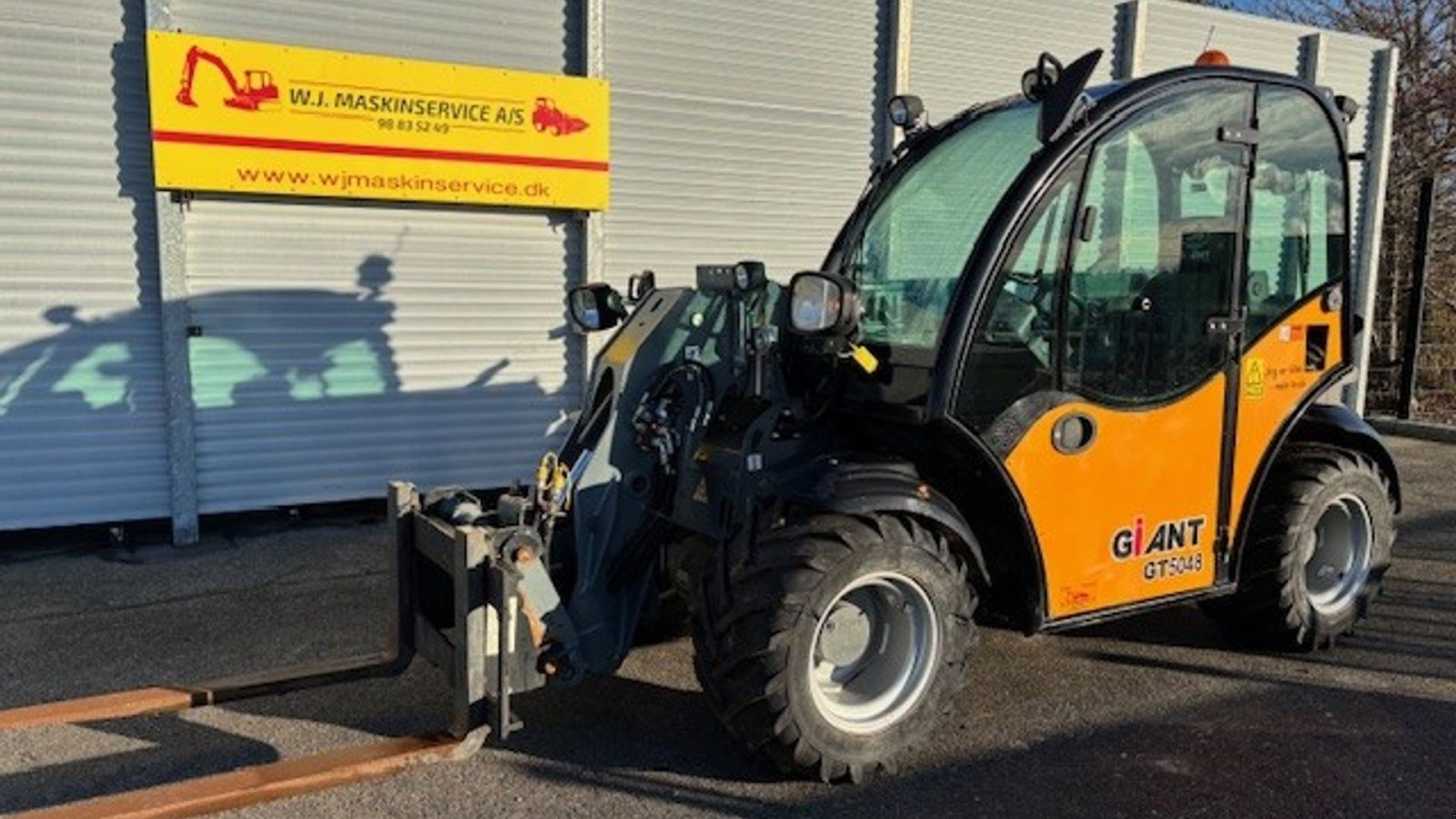 Kompaktlader des Typs GiANT GT5048, Gebrauchtmaschine in Nørresundby (Bild 5)