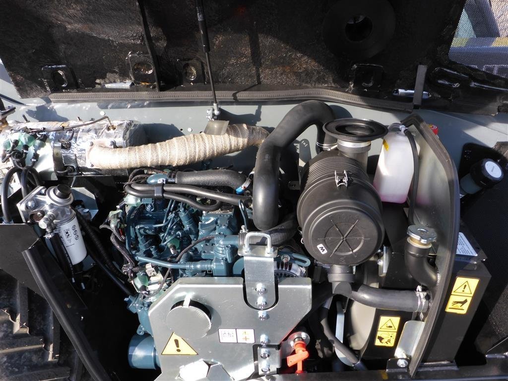 Kompaktlader des Typs GiANT GT5048, Gebrauchtmaschine in Nørresundby (Bild 2)