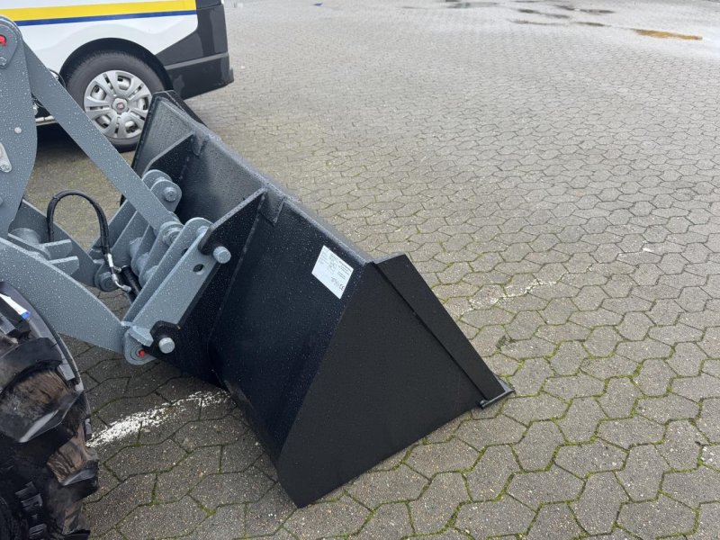 Kompaktlader tip GiANT JORDSKOVL 1600 MM, Gebrauchtmaschine in Hadsten (Poză 1)