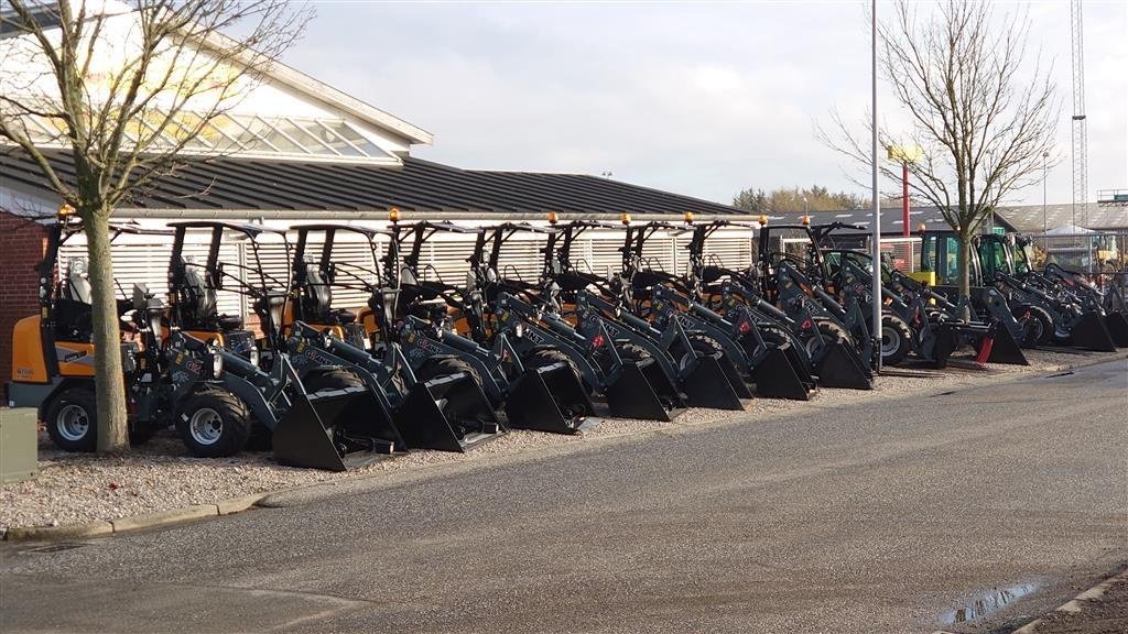 Kompaktlader of the type GiANT nye giant til omg levering, Gebrauchtmaschine in Nørresundby (Picture 6)