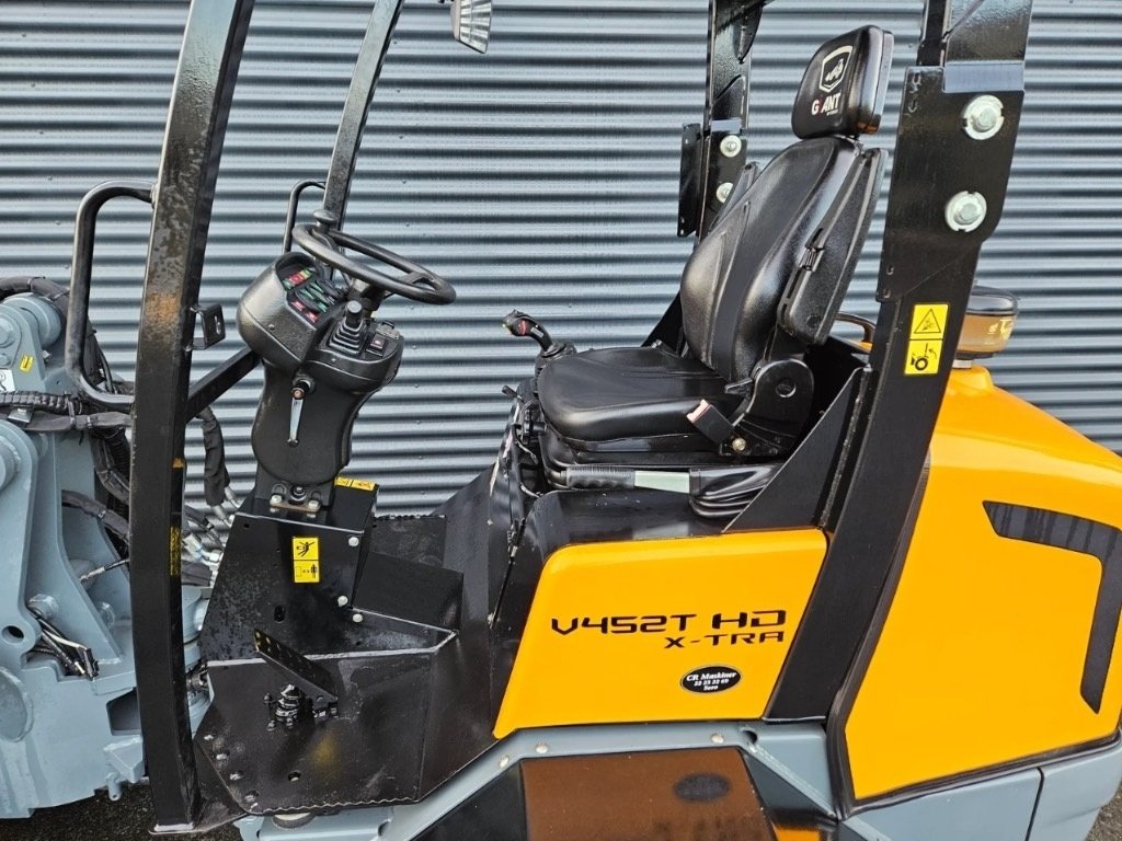 Kompaktlader des Typs GiANT v452t hd xtra, Gebrauchtmaschine in Fårevejle (Bild 8)