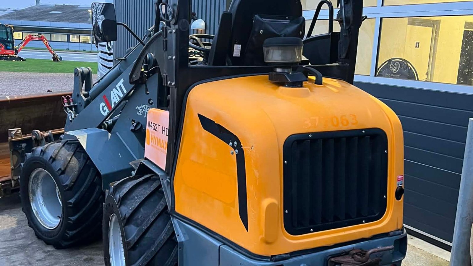 Kompaktlader van het type GiANT V452T HD, Gebrauchtmaschine in Føvling (Foto 3)