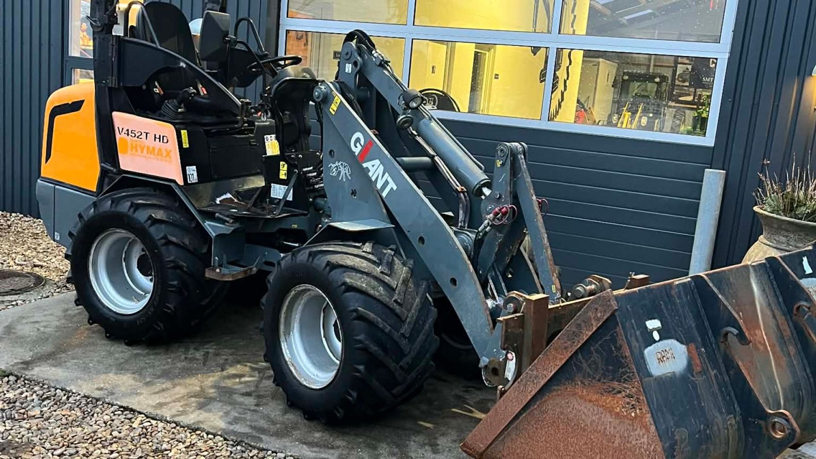 Kompaktlader van het type GiANT V452T HD, Gebrauchtmaschine in Føvling (Foto 1)