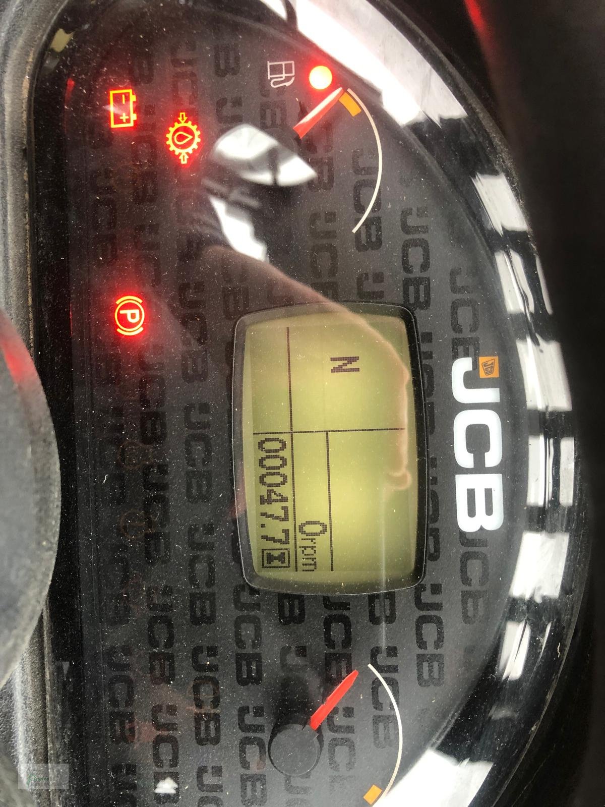 Kompaktlader of the type JCB 403 Agri Plus, Neumaschine in Bad Kötzting (Picture 10)