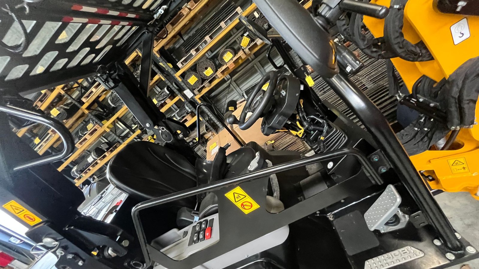 Kompaktlader of the type JCB 403 Agri Smart Power, Gebrauchtmaschine in Horsens (Picture 7)