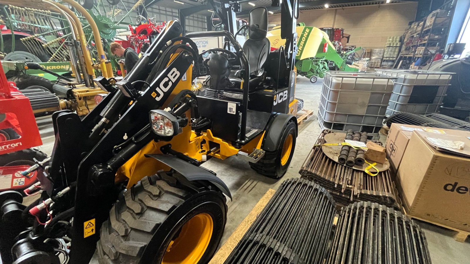 Kompaktlader of the type JCB 403 Agri Smart Power, Gebrauchtmaschine in Horsens (Picture 5)