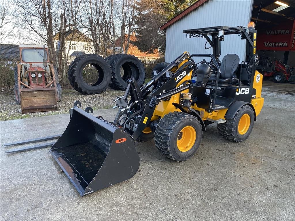 Kompaktlader of the type JCB 403 AGRI, Gebrauchtmaschine in Gudbjerg (Picture 1)