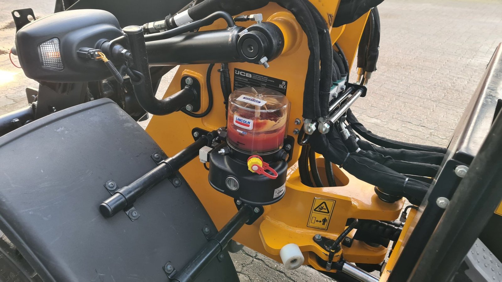 Kompaktlader za tip JCB 403 Plus Agri 50 hk, Gebrauchtmaschine u Ribe (Slika 4)