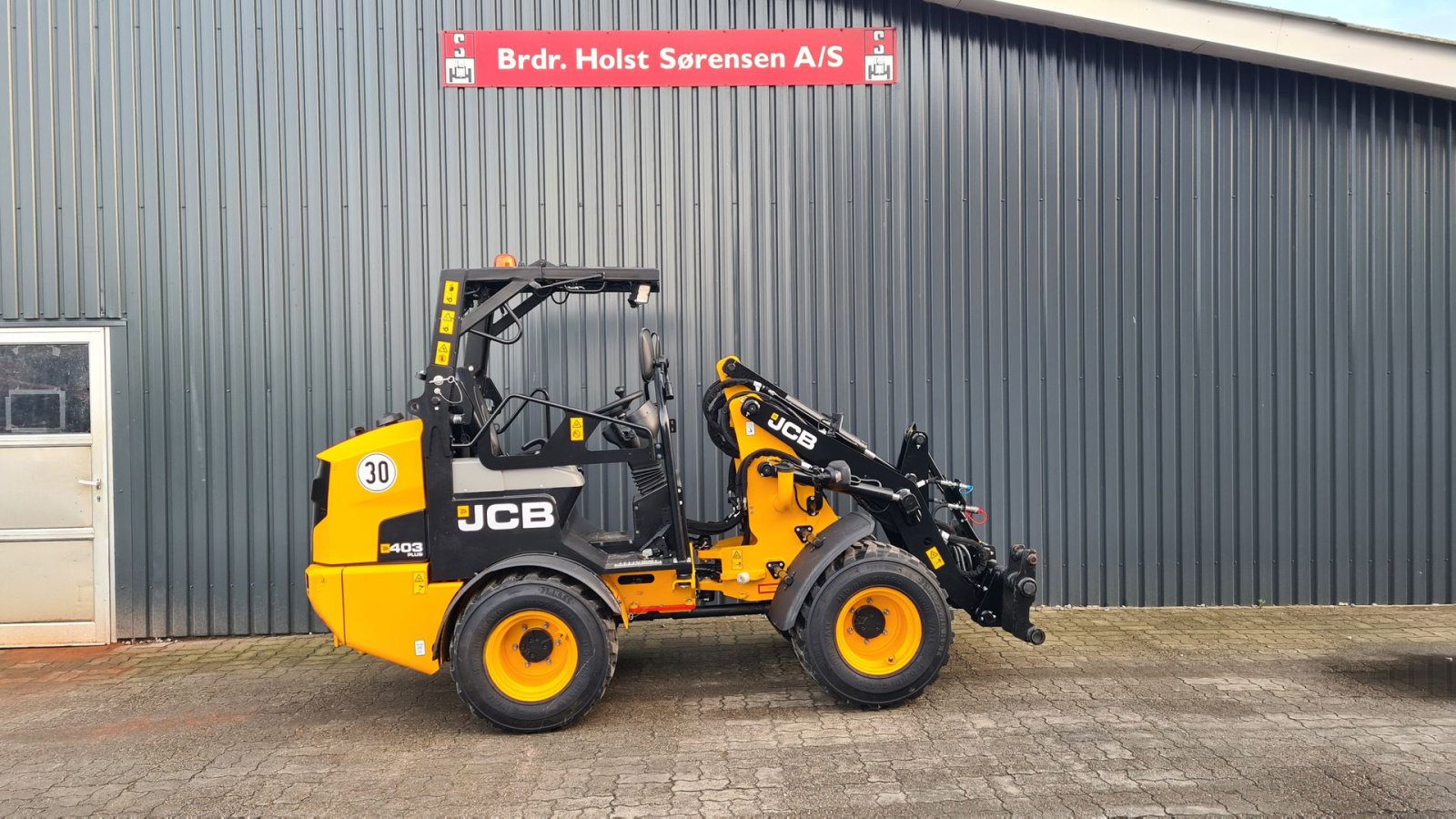 Kompaktlader za tip JCB 403 Plus Agri 50 hk, Gebrauchtmaschine u Ribe (Slika 1)