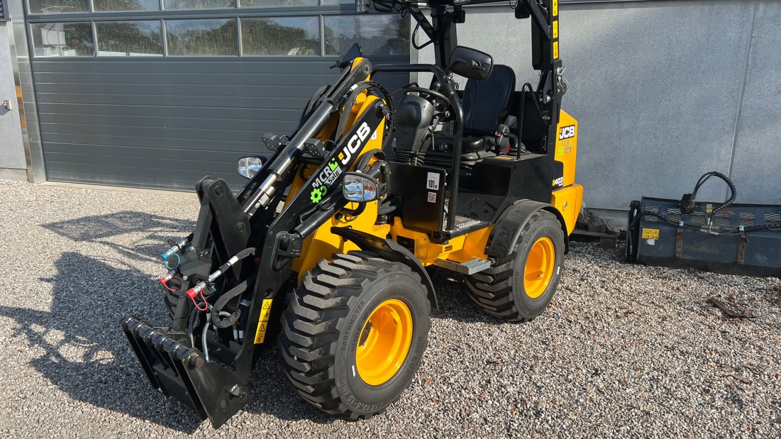 Kompaktlader typu JCB 403 Plus Agri, Gebrauchtmaschine v Roskilde (Obrázek 1)