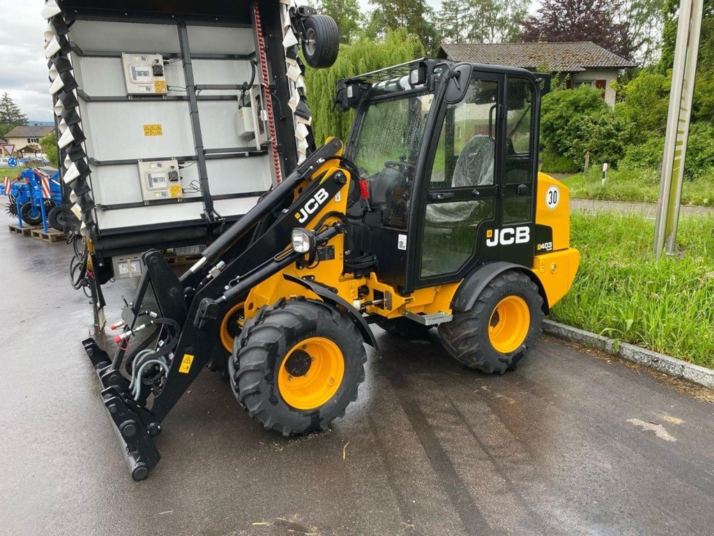 Kompaktlader des Typs JCB 403 Plus, Neumaschine in Domdidier (Bild 1)