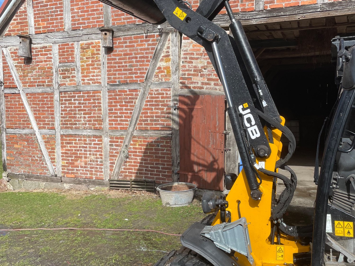 Kompaktlader Türe ait JCB 403, Gebrauchtmaschine içinde Dreilingen (resim 1)