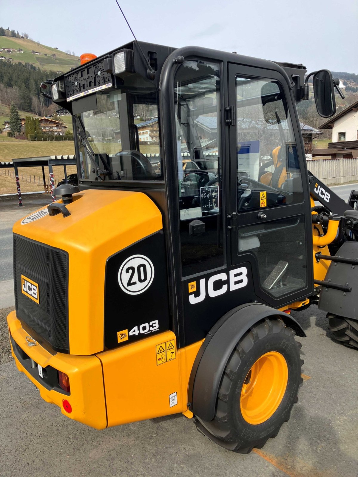 Kompaktlader от тип JCB 403, Gebrauchtmaschine в Brixen im Thale (Снимка 2)