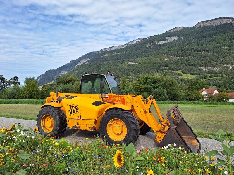 Kompaktlader of the type JCB 530 70 Teleskoplader, Gebrauchtmaschine in Chur (Picture 3)