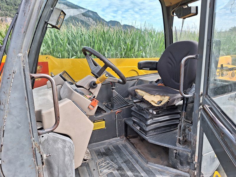Kompaktlader of the type JCB 530 70 Teleskoplader, Gebrauchtmaschine in Chur (Picture 5)