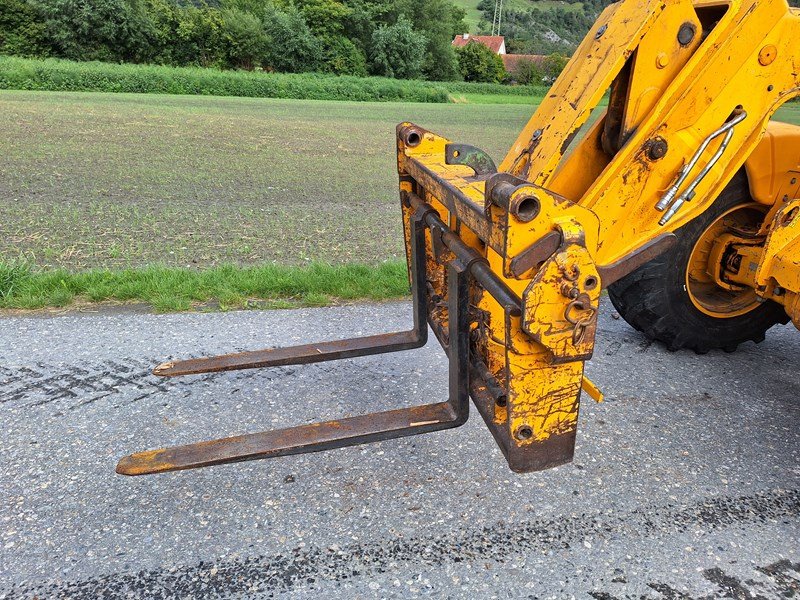 Kompaktlader of the type JCB 530 70 Teleskoplader, Gebrauchtmaschine in Chur (Picture 11)
