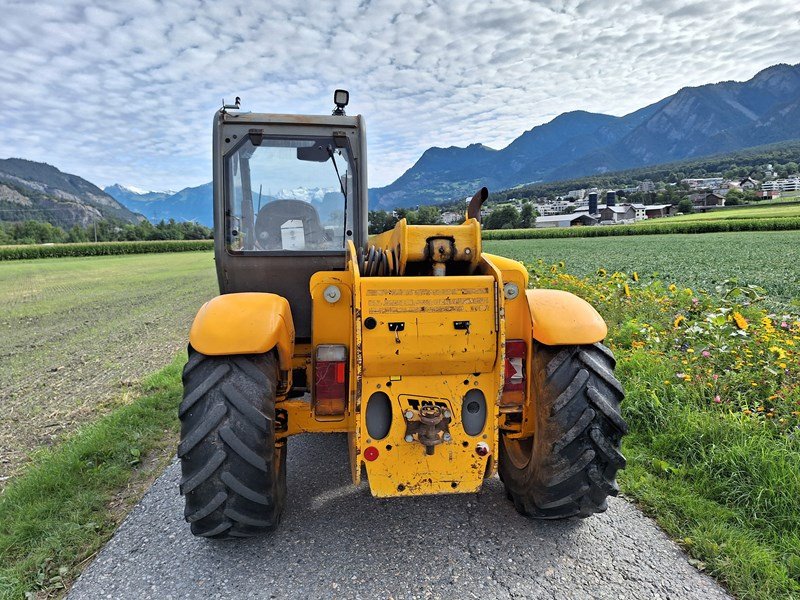 Kompaktlader of the type JCB 530 70 Teleskoplader, Gebrauchtmaschine in Chur (Picture 4)