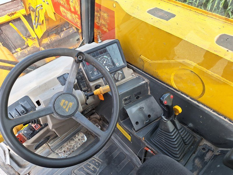 Kompaktlader tip JCB 530 70 Teleskoplader, Gebrauchtmaschine in Chur (Poză 7)