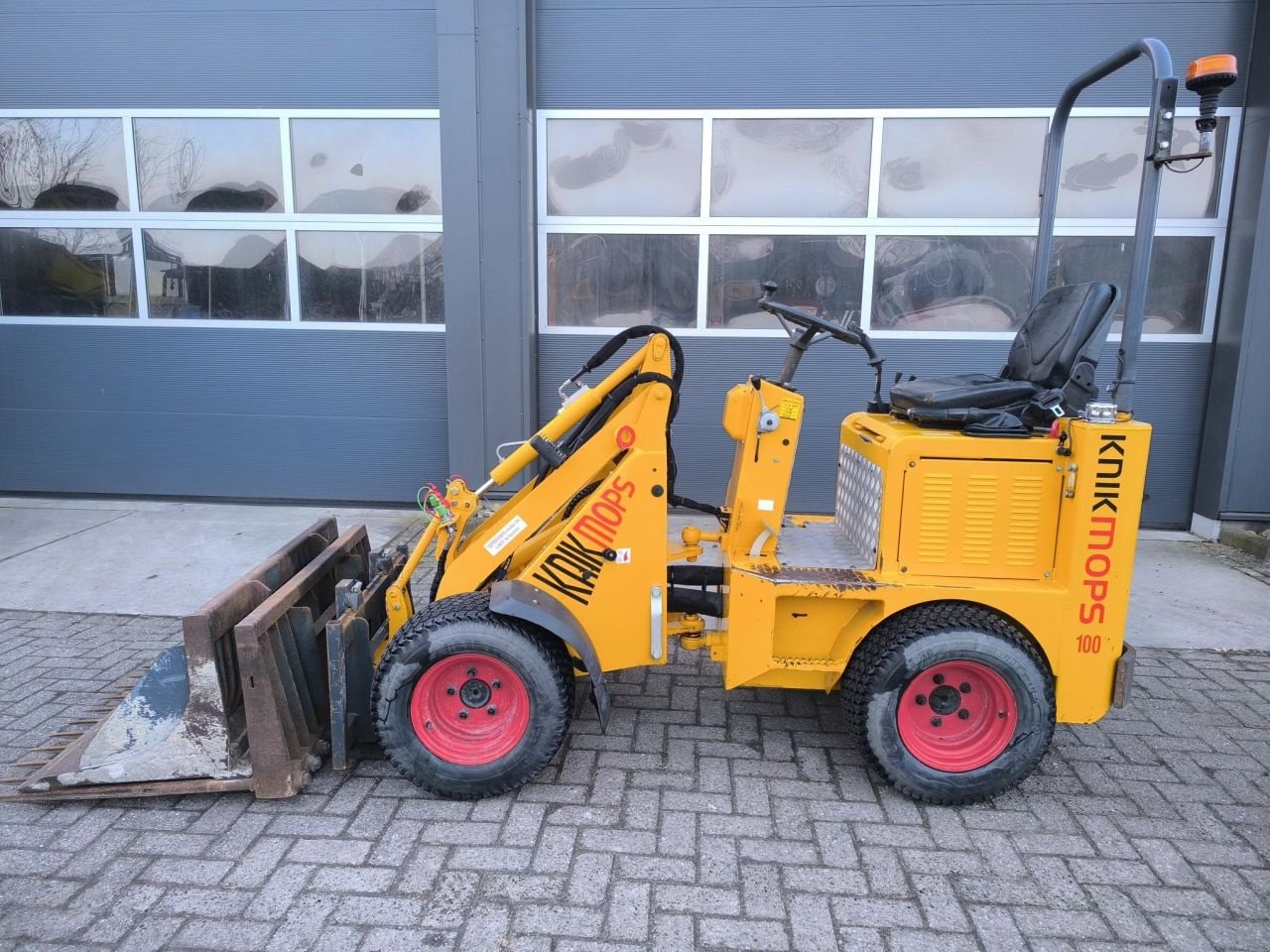 Kompaktlader typu Knikmops 100, Gebrauchtmaschine w Hardegarijp (Zdjęcie 1)