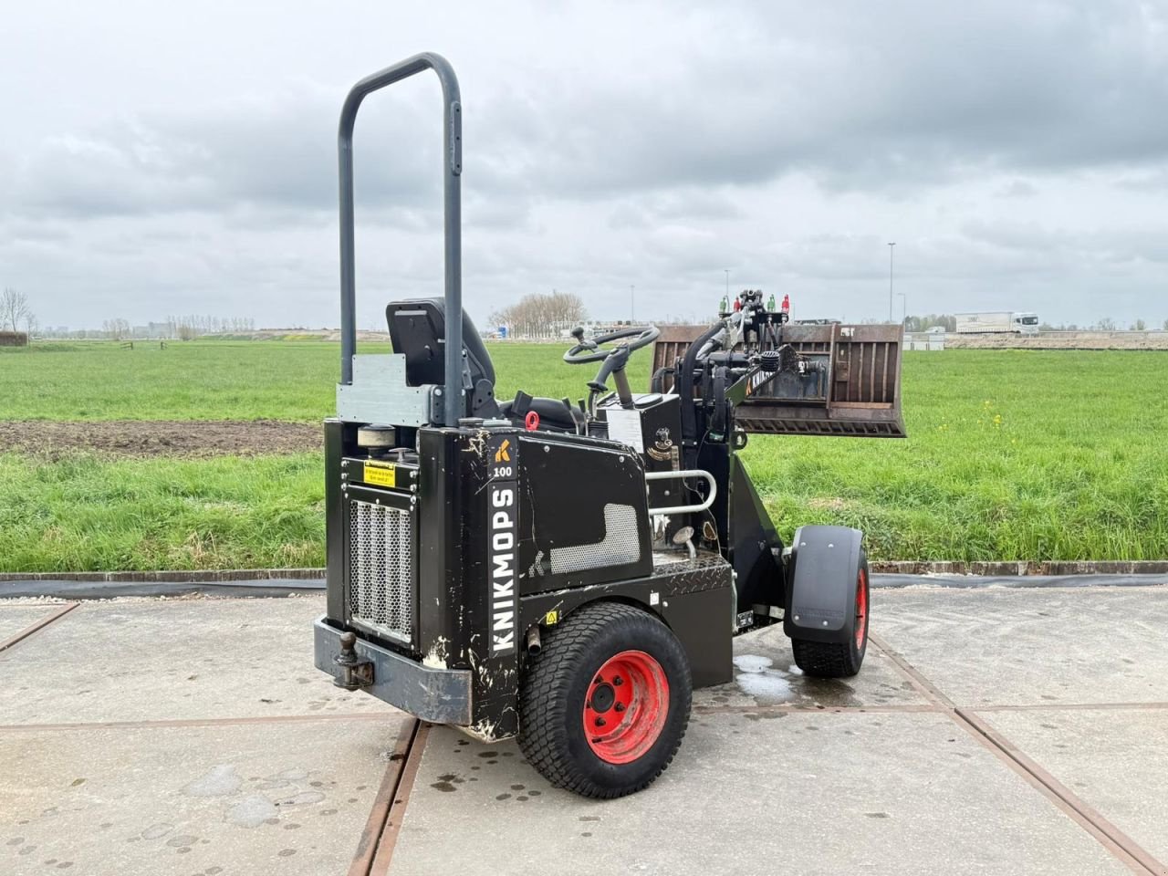 Kompaktlader του τύπου Knikmops 100, Gebrauchtmaschine σε Hardinxveld-Giessendam (Φωτογραφία 3)