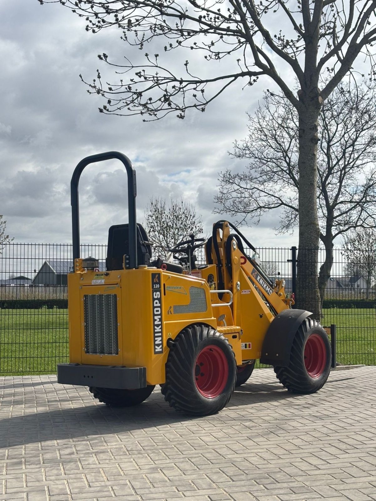 Kompaktlader typu Knikmops 120, Gebrauchtmaschine w Wadenoijen (Zdjęcie 2)