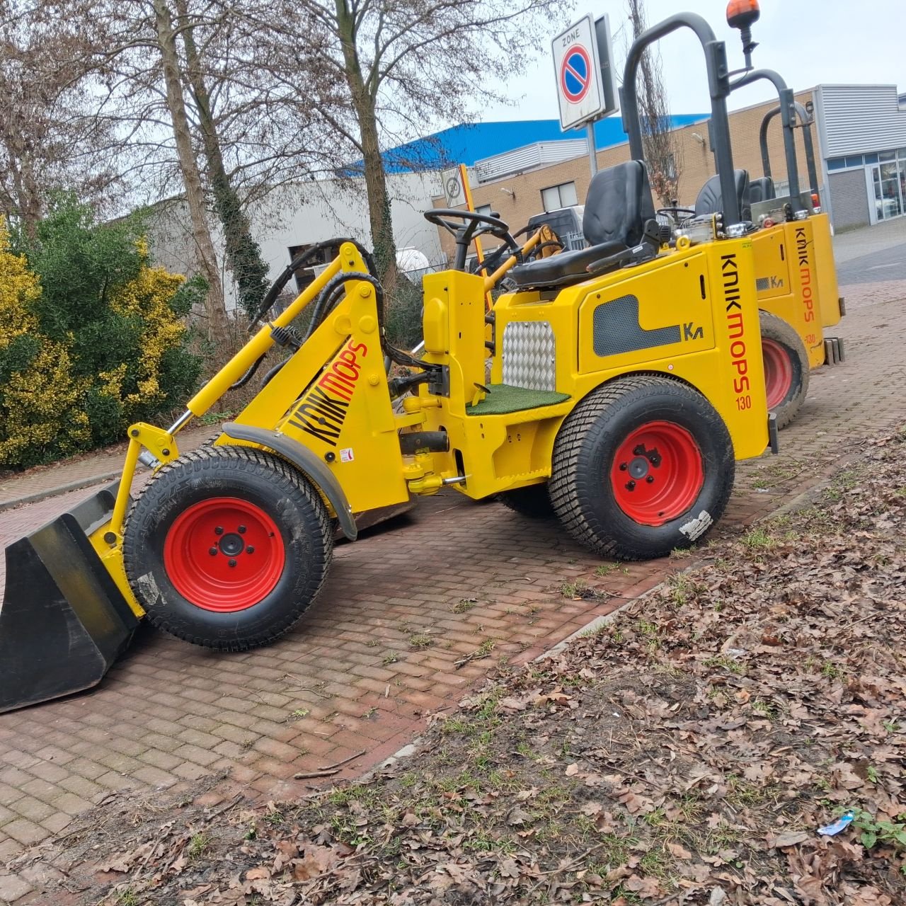 Kompaktlader van het type Knikmops 130, Gebrauchtmaschine in Alblasserdam (Foto 1)