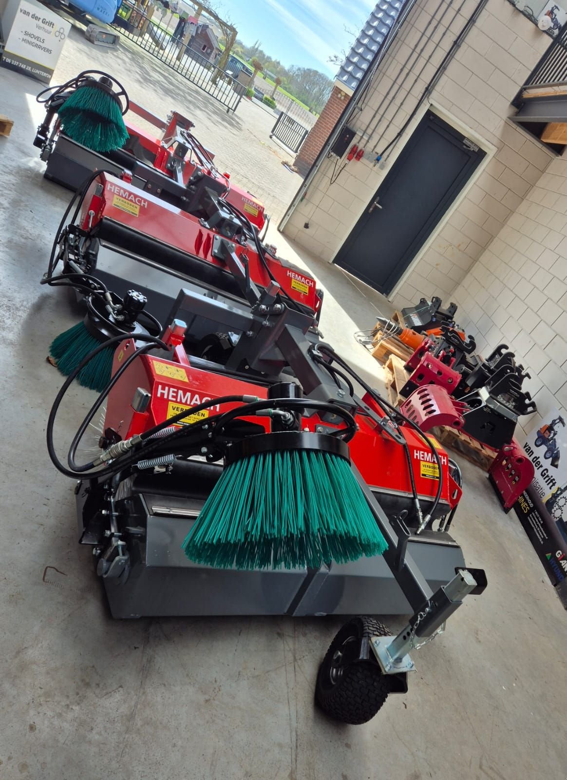 Kompaktlader tipa Knikmops 130, Neumaschine u Lunteren (Slika 4)