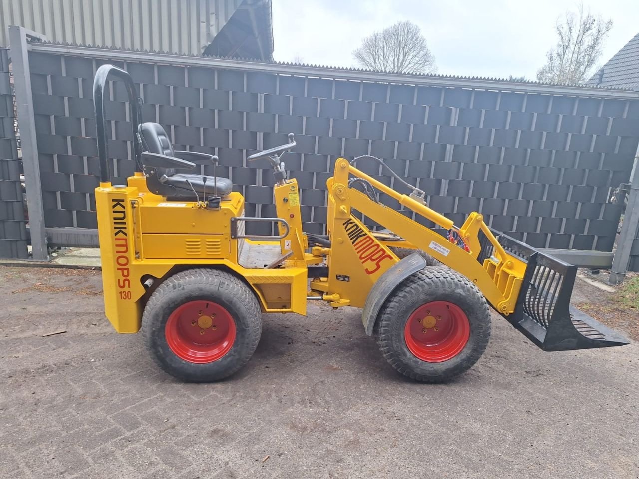 Kompaktlader za tip Knikmops 130, Gebrauchtmaschine u Veessen (Slika 3)