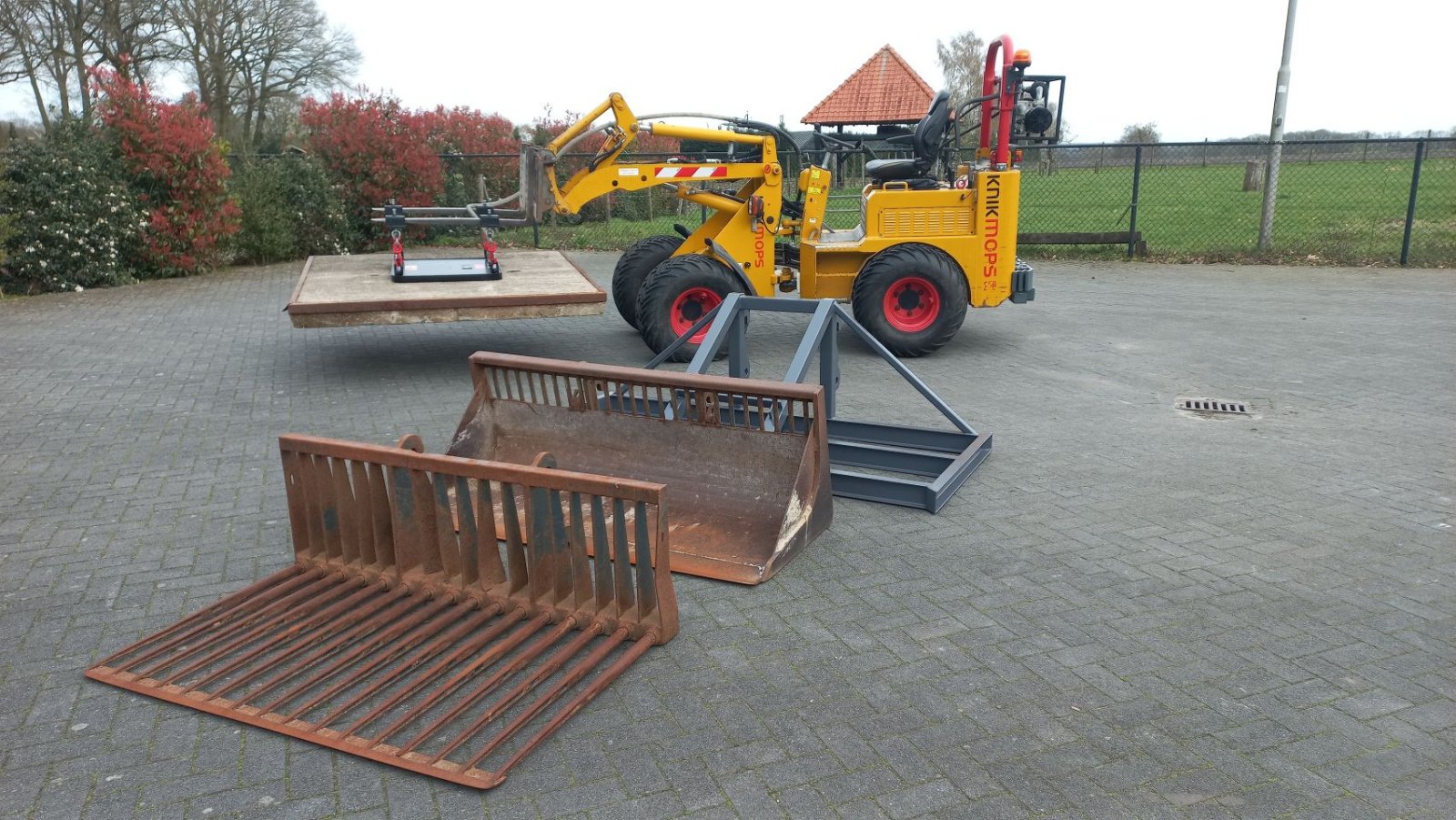 Kompaktlader от тип Knikmops 250, Gebrauchtmaschine в Garderen (Снимка 1)