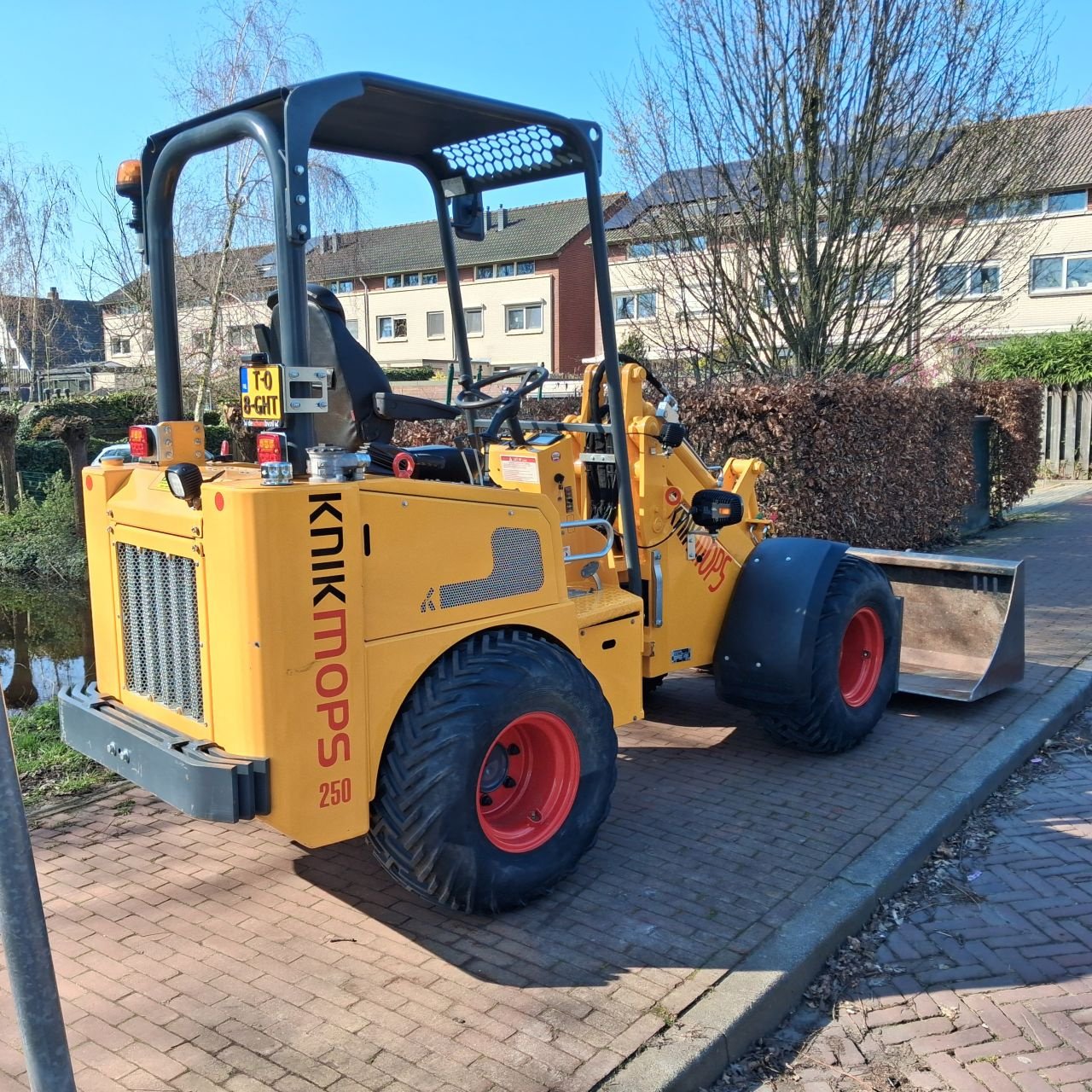 Kompaktlader des Typs Knikmops KM250, Gebrauchtmaschine in Alblasserdam (Bild 1)