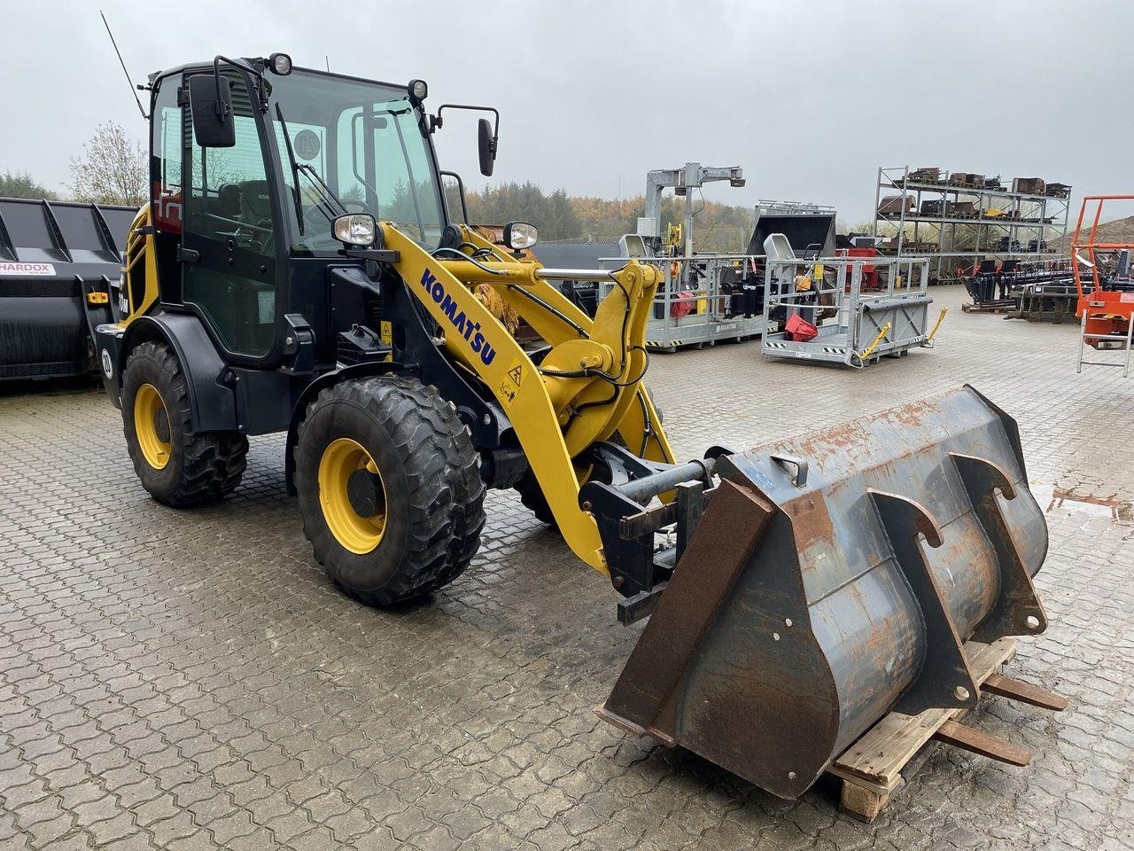 Kompaktlader of the type Komatsu WA70M-8EO, Gebrauchtmaschine in Skive (Picture 5)
