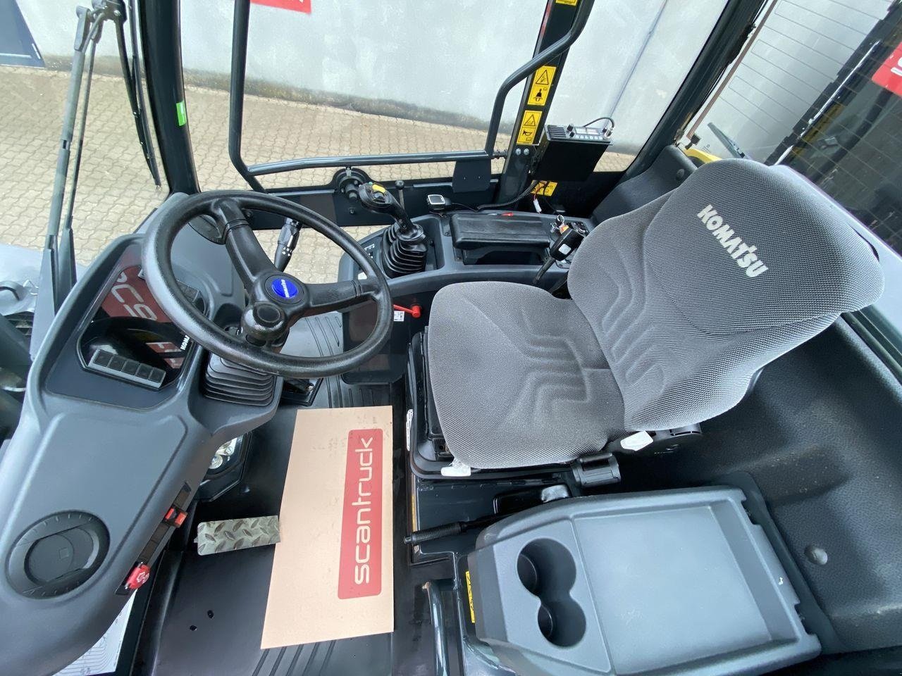 Kompaktlader des Typs Komatsu WA70M-8EO, Gebrauchtmaschine in Skive (Bild 3)