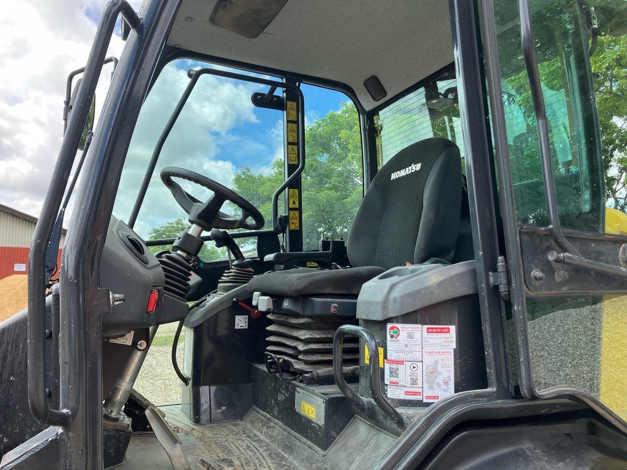 Kompaktlader of the type Komatsu WA80M-8EO, Gebrauchtmaschine in Skive (Picture 3)