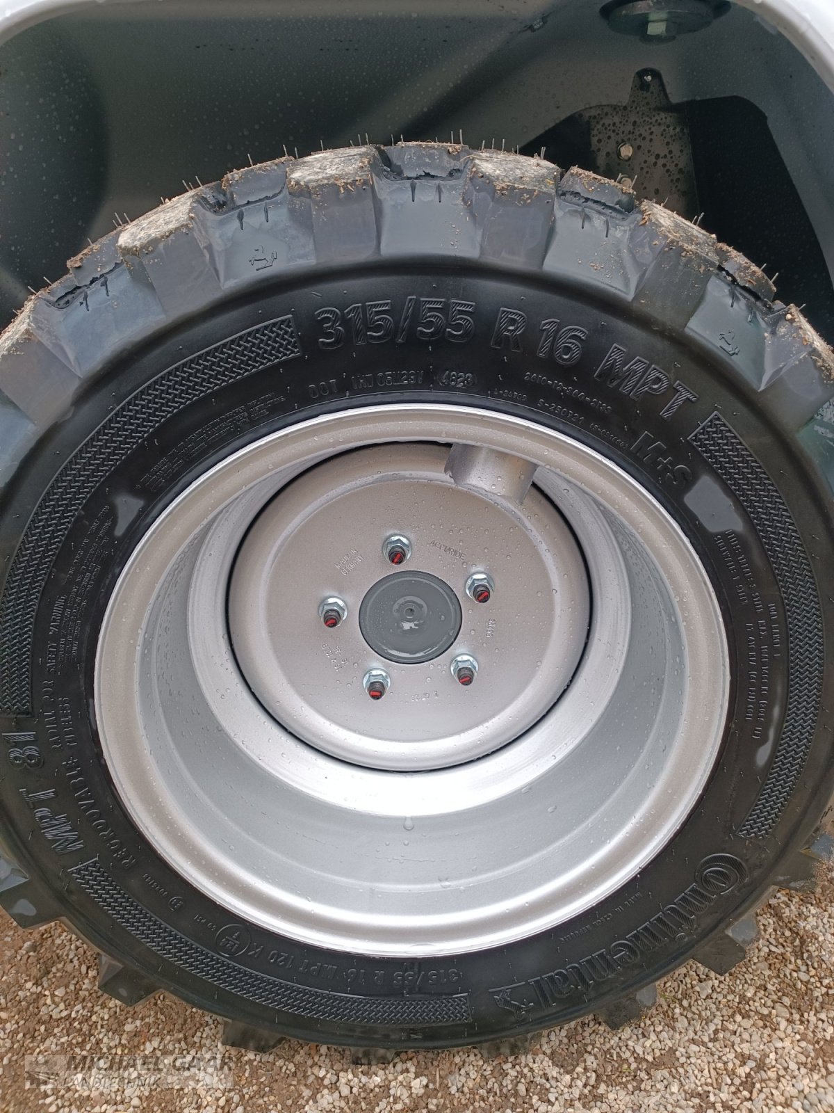 Kompaktlader des Typs Kramer KL 14.5, Neumaschine in Höhenkirchen-Siegertsbrunn (Bild 3)