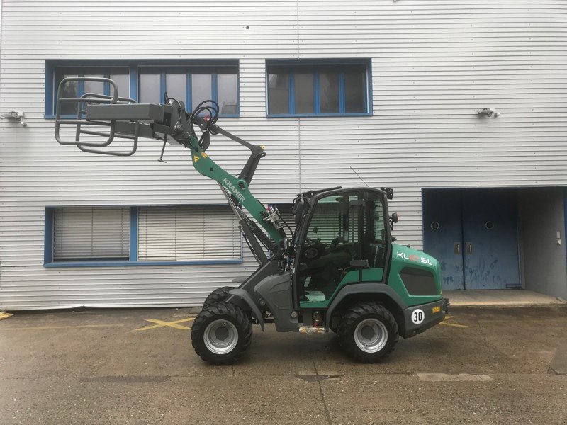 Kompaktlader of the type Kramer KL 21.5, Ausstellungsmaschine in Henau (Picture 1)