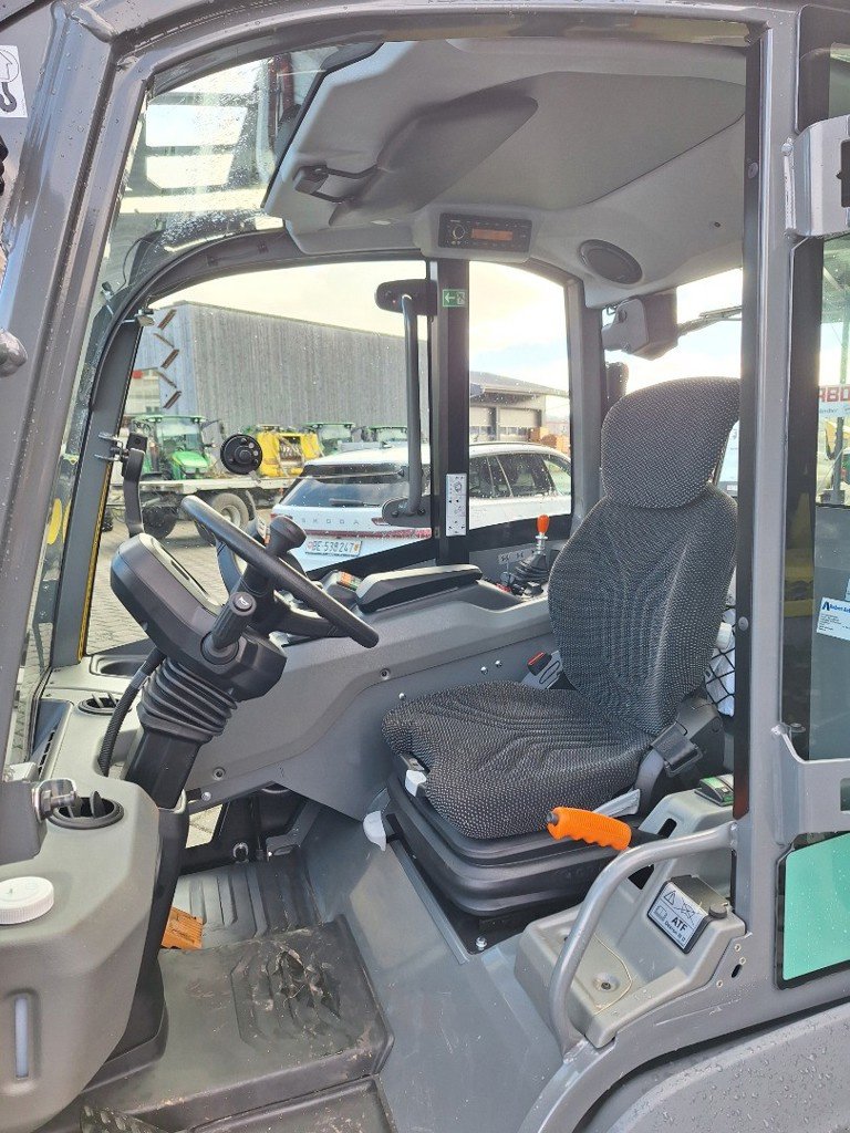 Kompaktlader des Typs Kramer KL21.5L, Neumaschine in Ersingen (Bild 8)