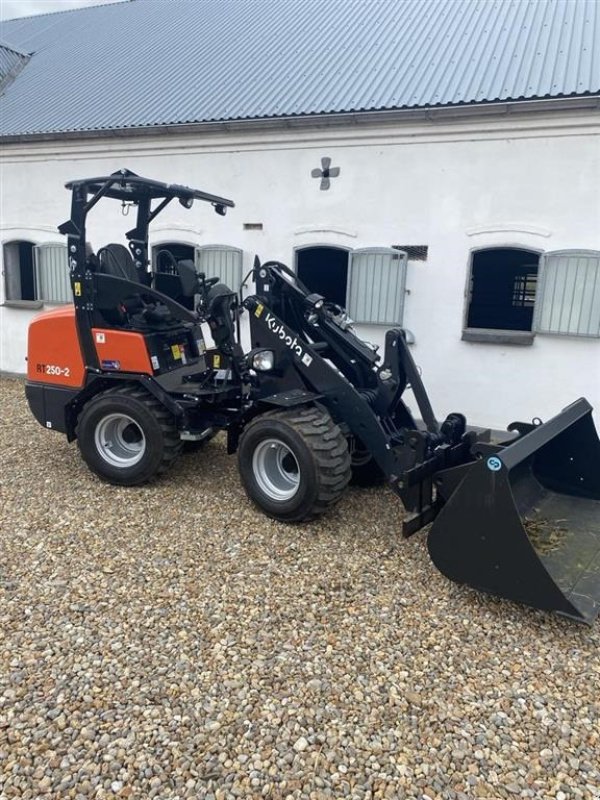 Kompaktlader of the type Kubota RT220-2, Gebrauchtmaschine in Føvling (Picture 1)