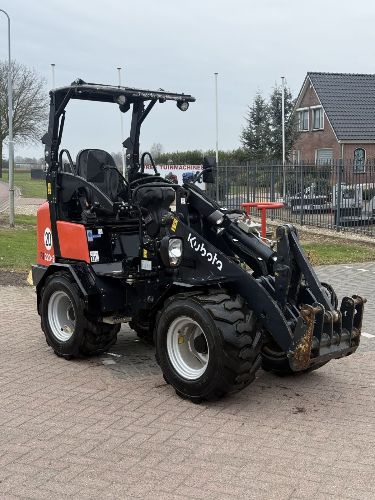 Kompaktlader del tipo Kubota Rt220-2, Gebrauchtmaschine In Wadenoijen (Immagine 2)