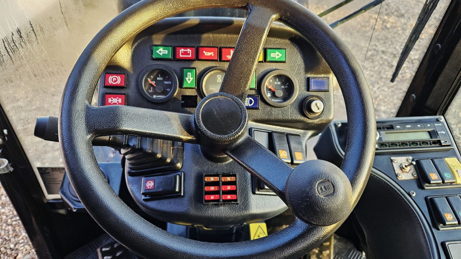 Kompaktlader типа Kubota RT270 / kun 900 timer / lukket kabine og meget udstyr, Gebrauchtmaschine в Arden (Фотография 20)