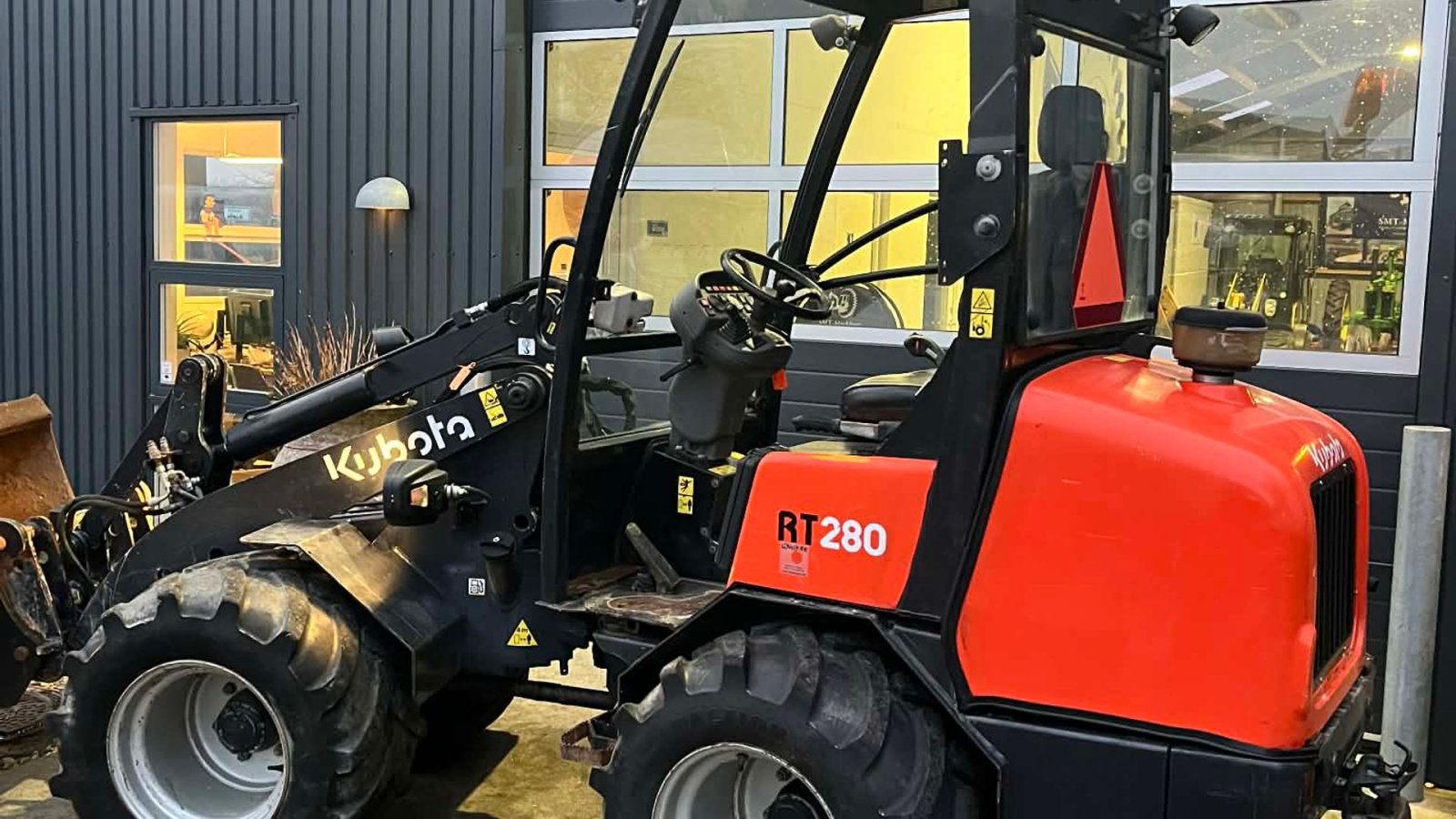 Kompaktlader van het type Kubota RT280, Gebrauchtmaschine in Føvling (Foto 2)