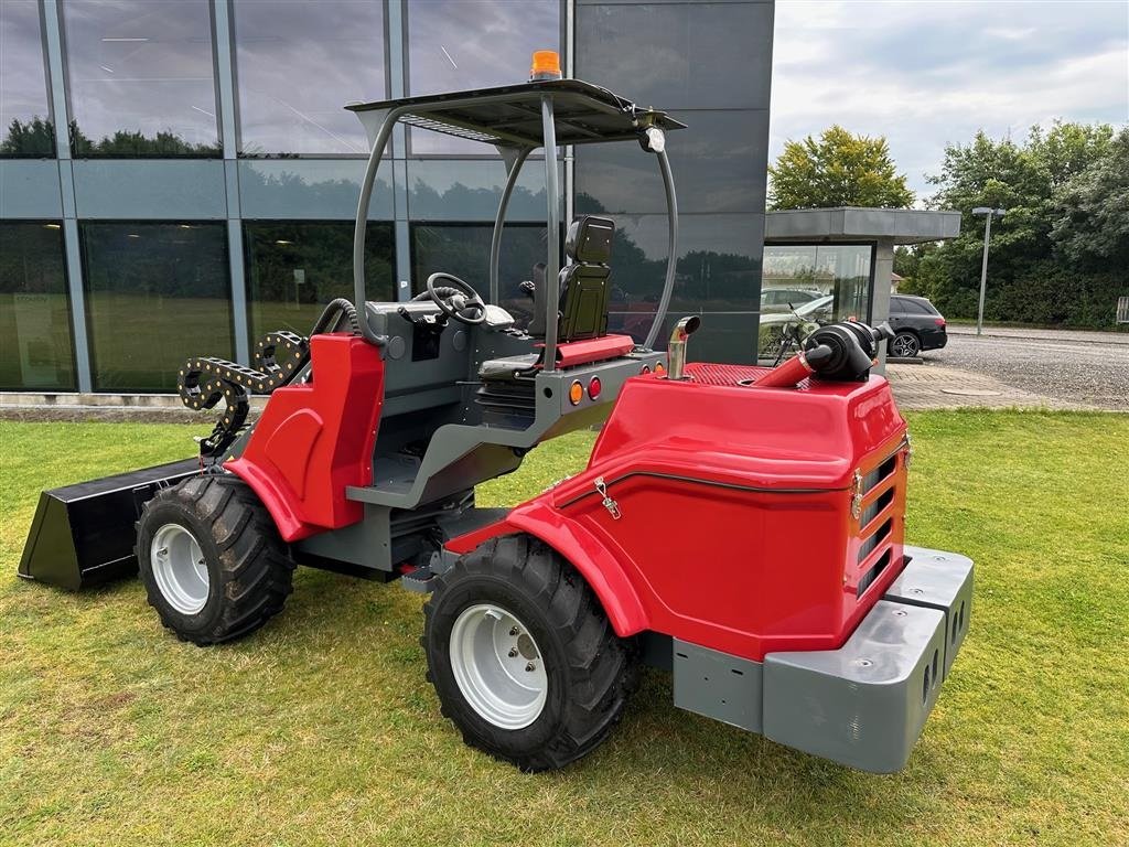 Kompaktlader типа MAN 1150 Bøjle og teleskop, Gebrauchtmaschine в Herning (Фотография 8)